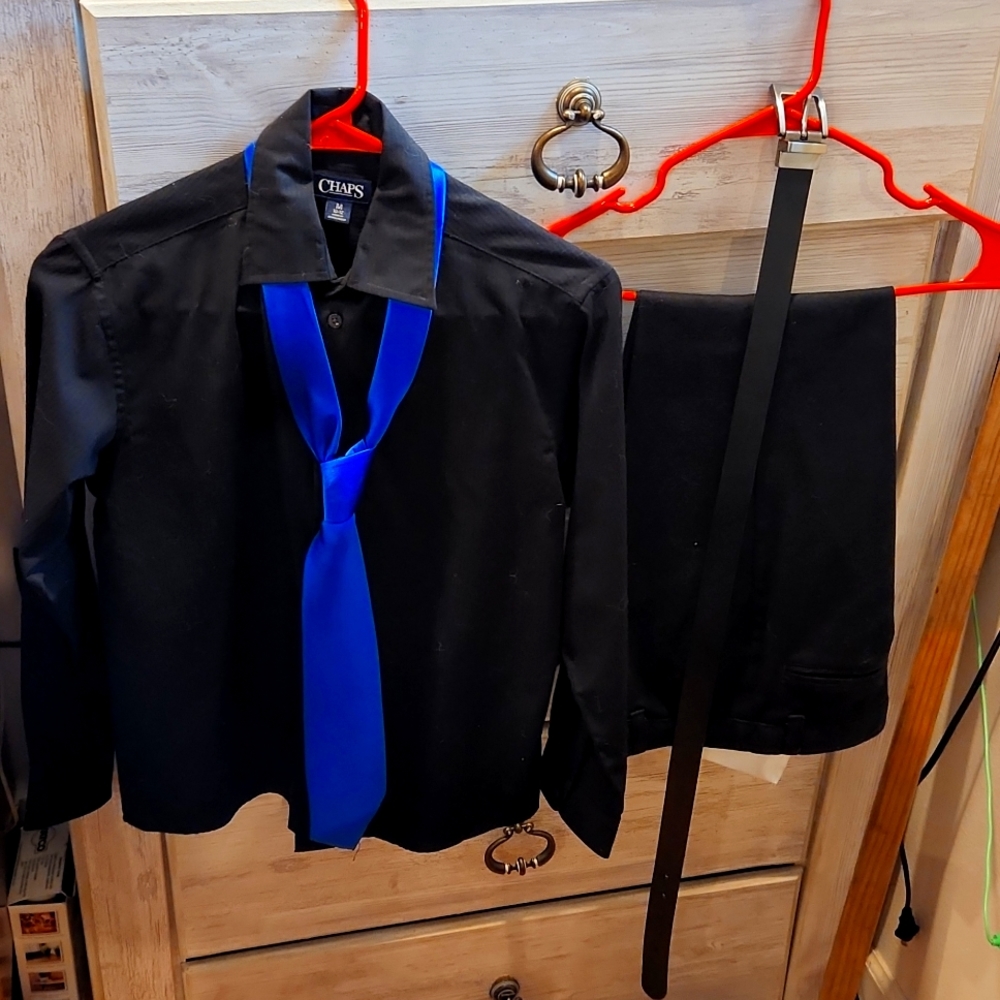 Set of boys clothes including shoes casual/dressy